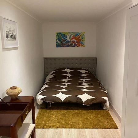 Cosy, Charming Apartment With Courtyard Paris Bagian luar foto
